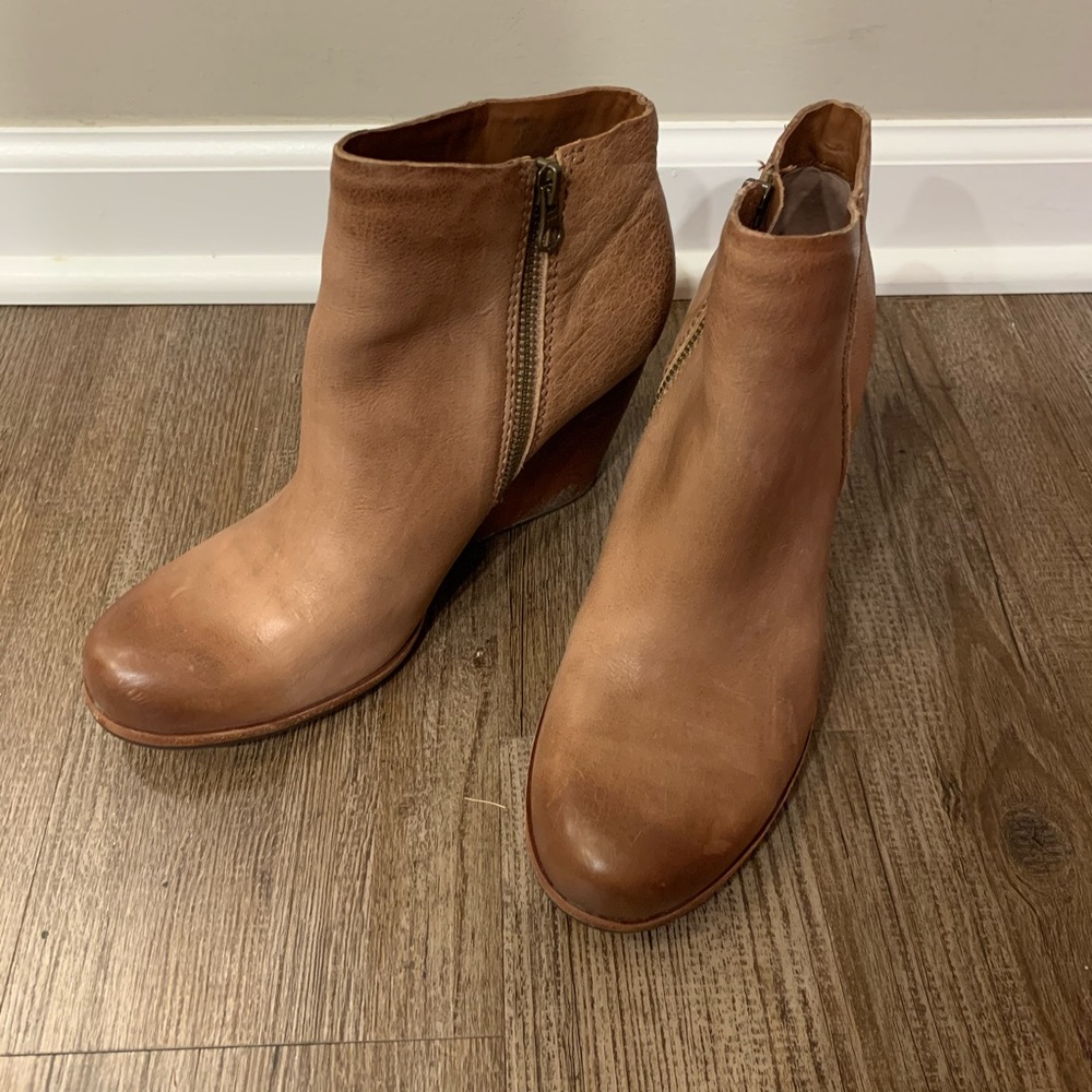 EUC Korkease wedge bootie - 8.5